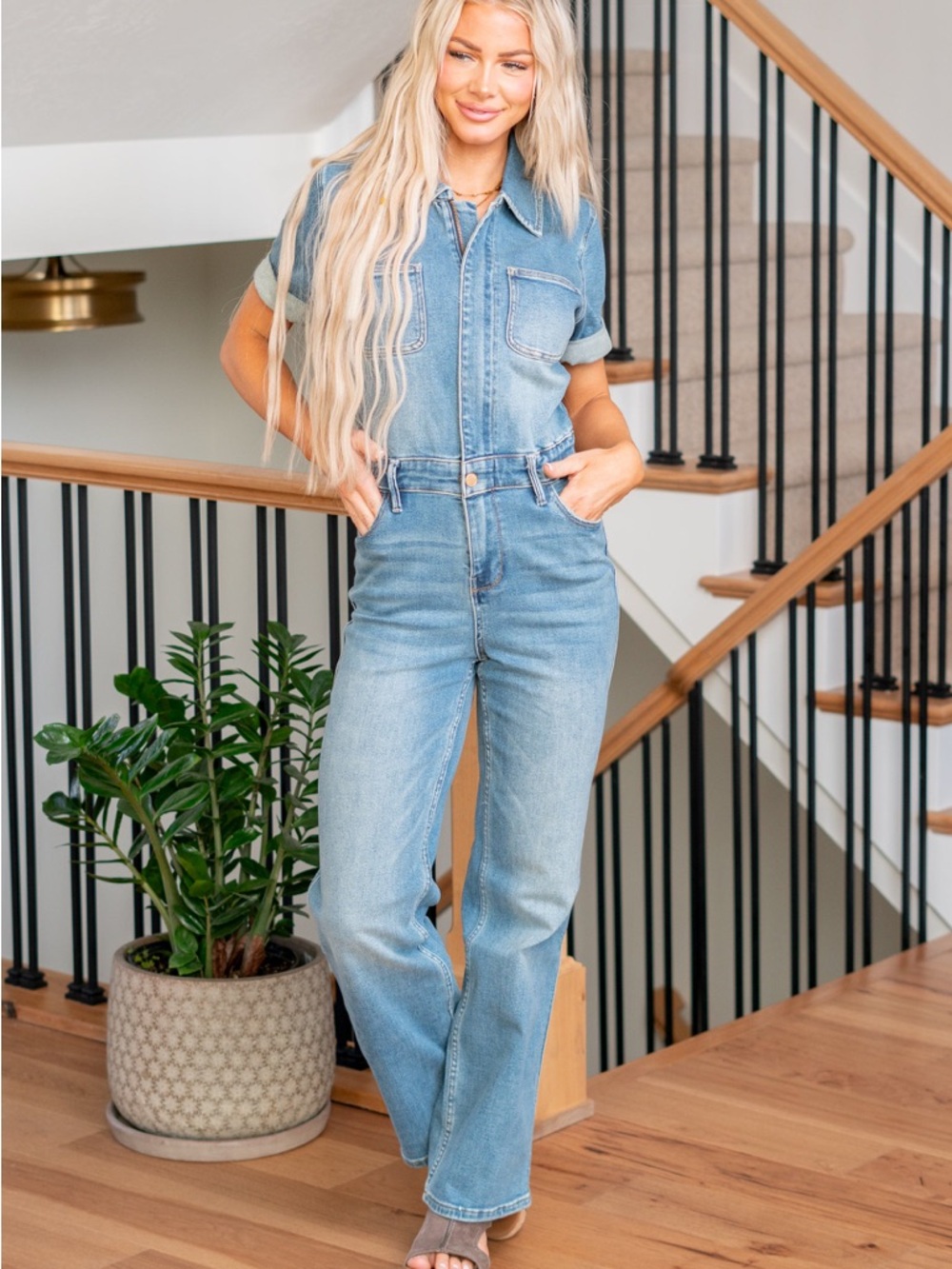 Judy Blue Aspen Denim Jumpsuit – Size L – Medium Wash Straight Leg